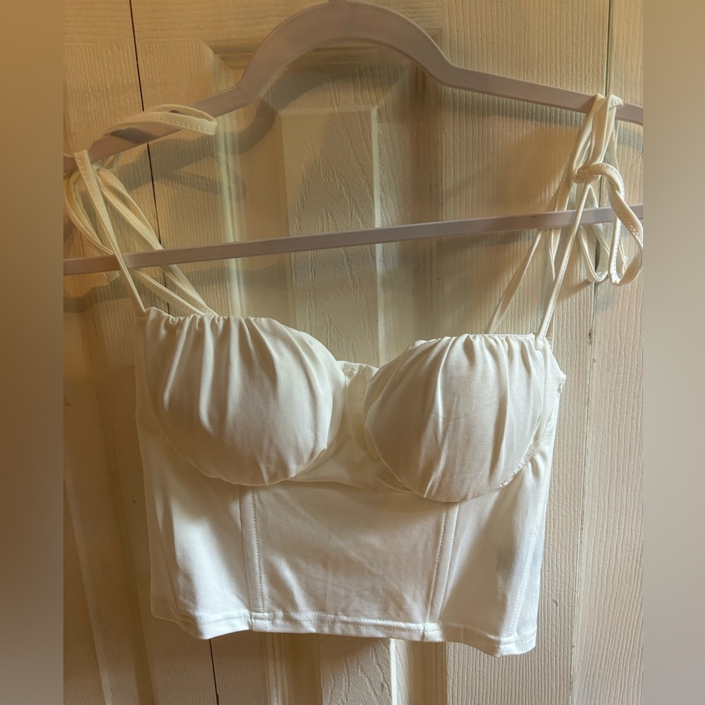 White tie top